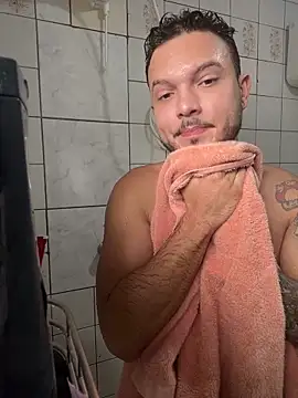 FernandoFloripa11 online show from April 12, 2026, 12:41 pm