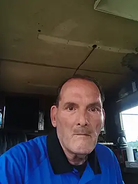 Snapshot of Billd3565 chatting on June 18, 2026, 2:22 pm Billd3565 online show from June 18, 2026, 2:22 pm