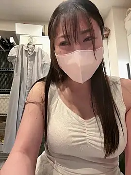 Snapshot of hiyori_hiyochan chatting on July 20, 2026, 12:07 pm hiyori hiyochan online show from July 20, 2026, 12:07 pm