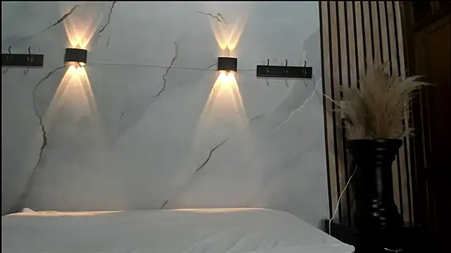 DilanAndKing online show from April 16, 2026, 12:28 pm