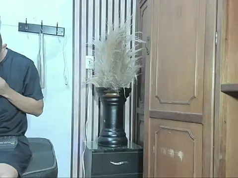 DilanAndKing online show from May 26, 2026, 1:09 pm