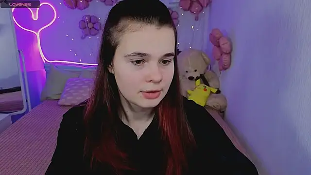 Kacey Love online show from April 9, 2026, 1:39 pm