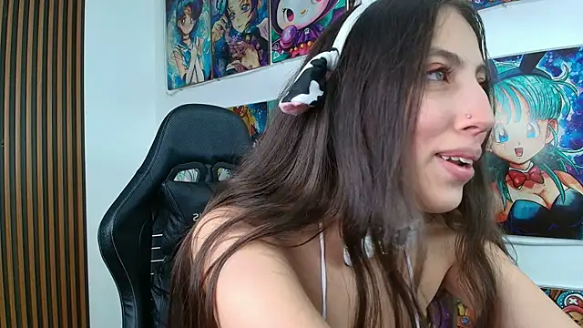 Snapshot of sweetlyundone chatting on May 28, 2026, 7:09 pm sweetlyundone online show from May 28, 2026, 7:09 pm
