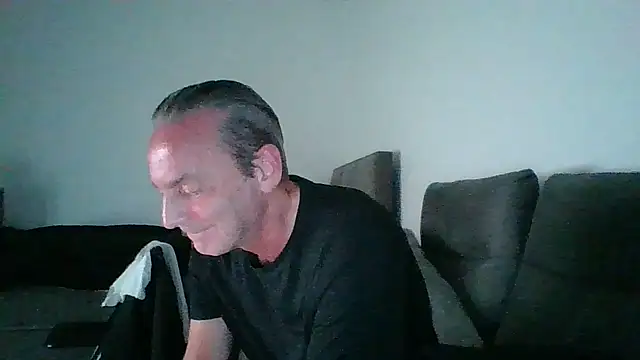 Snapshot of CanCumALot chatting on May 24, 2026, 11:43 am CanCumALot online show from May 24, 2026, 11:43 am