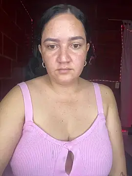 Snapshot of Fresita-12 chatting on June 2, 2026, 2:44 am Fresita-12 online show from June 2, 2026, 2:44 am