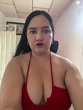 Fresita-12 online show from April 23, 2026, 8:10 pm