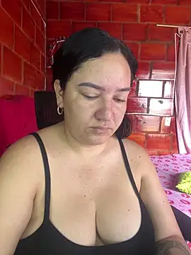 Snapshot of Fresita-12 chatting on May 30, 2026, 7:19 pm Fresita-12 online show from May 30, 2026, 7:19 pm