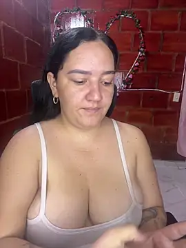Snapshot of Fresita-12 chatting on June 12, 2026, 1:09 pm Fresita-12 online show from June 12, 2026, 1:09 pm