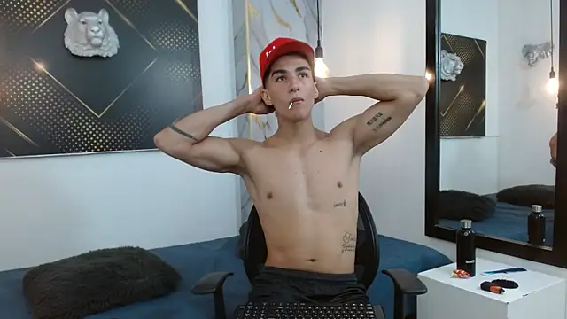 GoldenDesireX  online show from April 7, 2026, 7:15 pm