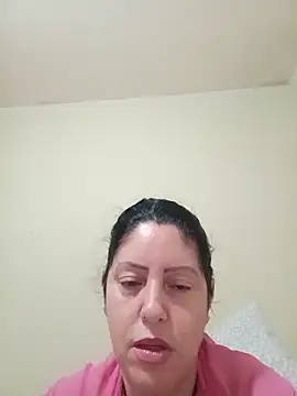 Snapshot of suziferreti chatting on May 15, 2026, 3:43 pm suziferreti online show from May 15, 2026, 3:43 pm