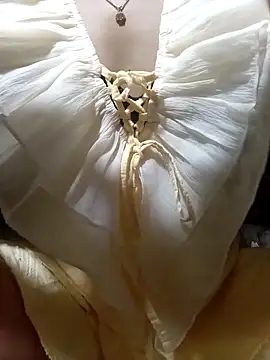 minachao121 online show from April 7, 2026, 10:50 am