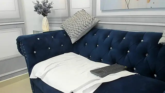 skinny pervert4u online show from April 18, 2026, 1:52 am