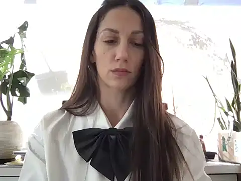 Snapshot of canduxgirl chatting on April 30, 2026, 2:57 pm canduxgirl online show from April 30, 2026, 2:57 pm
