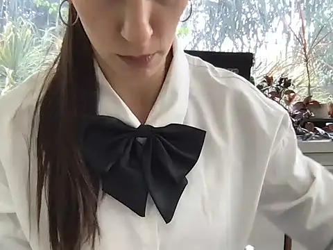 canduxgirl online show from April 6, 2026, 2:51 pm