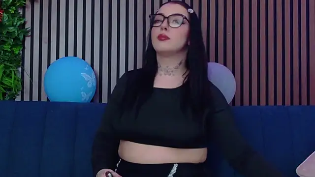 JasminSunset online show from April 14, 2026, 6:02 pm