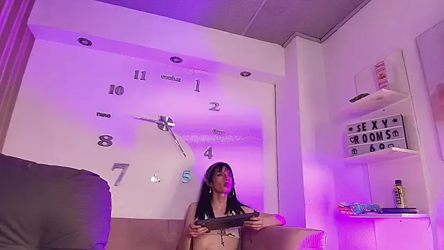 Kaoss Angel online show from April 14, 2026, 4:01 pm