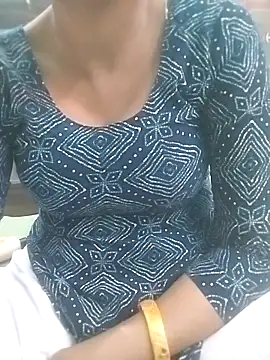 Kritika-sexy online show from May 15, 2026, 5:05 am