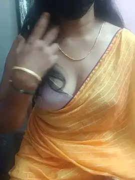 Snapshot of flora-jasmine-telugu chatting on June 24, 2026, 6:23 am flora-jasmine-telugu online show from June 24, 2026, 6:23 am