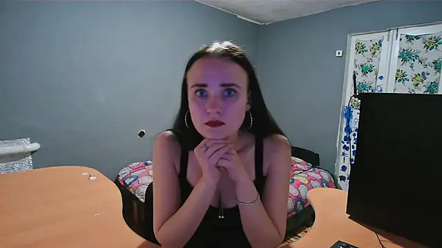 Merenset  online show from April 13, 2026, 4:22 pm