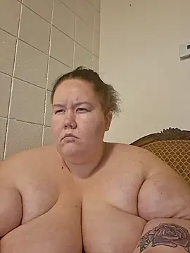 hisalphaqueen27 online show from April 11, 2026, 5:15 am