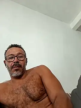 paizao1977brazil online show from April 12, 2026, 5:05 pm