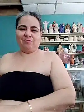 Snapshot of Golositadeamor chatting on June 10, 2026, 5:58 pm Golositadeamor online show from June 10, 2026, 5:58 pm