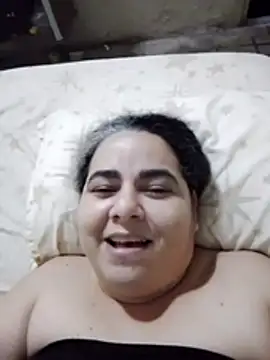 Snapshot of Golositadeamor chatting on June 8, 2026, 1:39 am Golositadeamor online show from June 8, 2026, 1:39 am