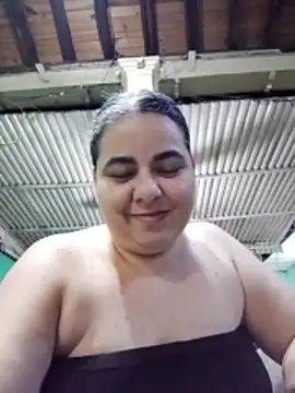 Snapshot of Golositadeamor chatting on June 10, 2026, 5:52 am Golositadeamor online show from June 10, 2026, 5:52 am