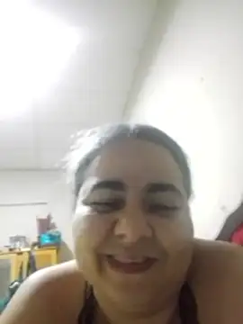 Snapshot of Golositadeamor chatting on June 12, 2026, 5:27 am Golositadeamor online show from June 12, 2026, 5:27 am