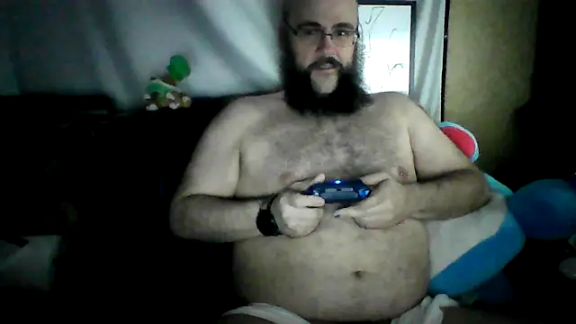 BriTheTopBear online show from May 29, 2026, 5:13 am