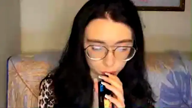 RenataBrought online show from April 15, 2026, 6:23 pm