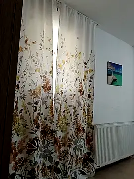 Flavyaaa online show from April 17, 2026, 11:35 am