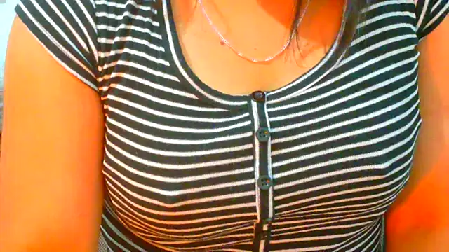 MojaditPussy online show from April 13, 2026, 8:46 pm