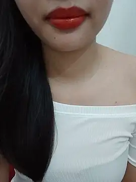 Luckyy29 online show from June 24, 2026, 4:33 am
