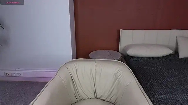 JessieWayy online show from April 17, 2026, 1:19 am