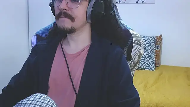 okakox online show from April 14, 2026, 11:48 am