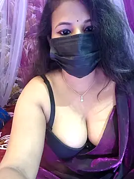 Hot Alicee online show from April 17, 2026, 9:56 am