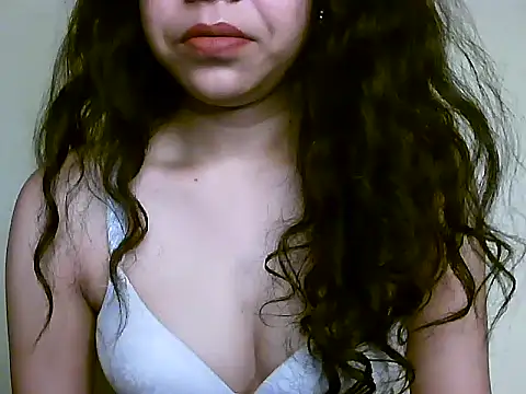 NEHA RIKA online show from April 13, 2026, 1:31 am