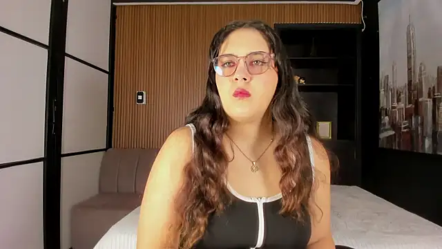 AlanaBelucci online show from April 20, 2026, 1:03 pm