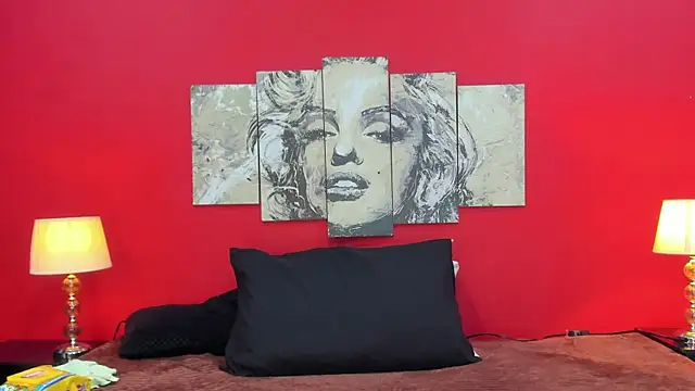 LucianaMadura1 online show from April 16, 2026, 5:57 pm