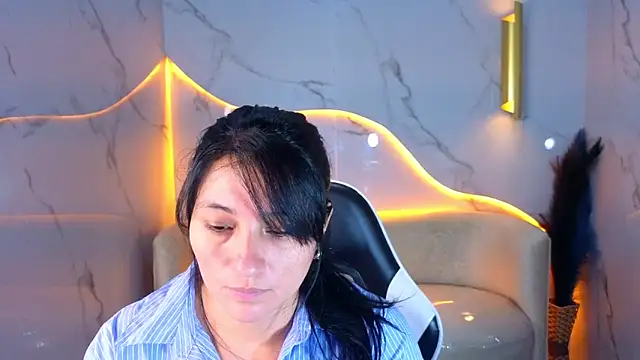 Snapshot of Alisson_tx_ chatting on May 27, 2026, 7:54 pm Alisson tx online show from May 27, 2026, 7:54 pm