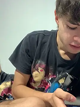 Gato Gatito online show from April 17, 2026, 3:09 am