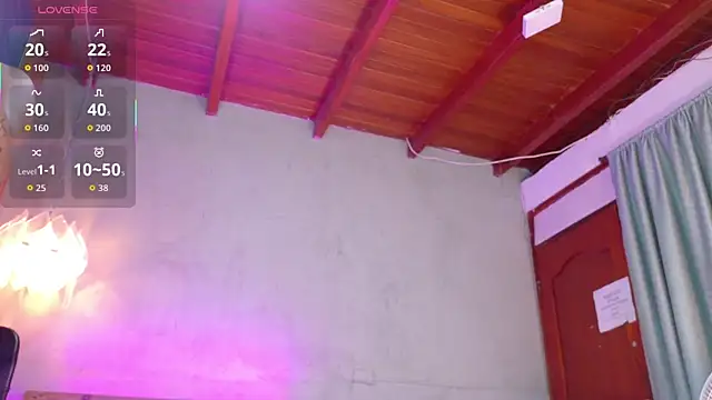 niiky doll online show from April 10, 2026, 1:29 pm