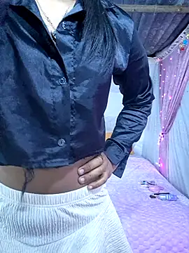 Zoe Ssl online show from April 12, 2026, 12:47 am