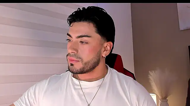 Alexander Diazz online show from April 16, 2026, 1:12 pm