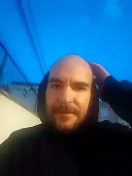 Revvolo online show from May 4, 2026, 7:17 pm