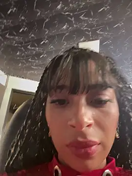 Snapshot of Sasha-firee chatting on June 1, 2026, 7:35 pm Sasha-firee online show from June 1, 2026, 7:35 pm