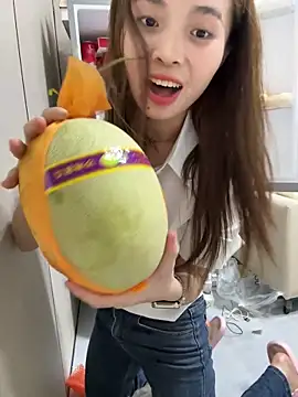 Mimiluv1234 online show from April 17, 2026, 1:14 pm