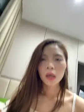 Mimiluv1234 online show from April 15, 2026, 12:21 pm