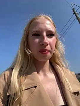 Snapshot of michelle_lovique chatting on July 11, 2026, 6:46 am michelle lovique online show from July 11, 2026, 6:46 am